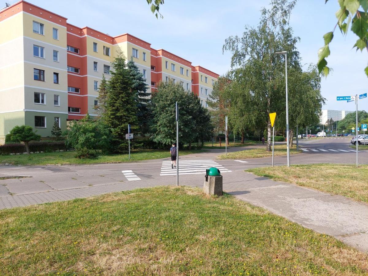 Kolobrzeg Apartament 2-Pokojowy Exterior photo